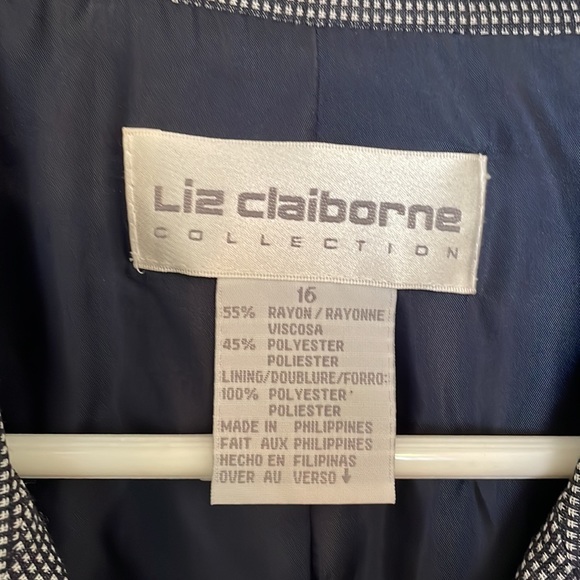 Liz Claiborne collection vest in small black and white pattern single breasted - Picture 2 of 5